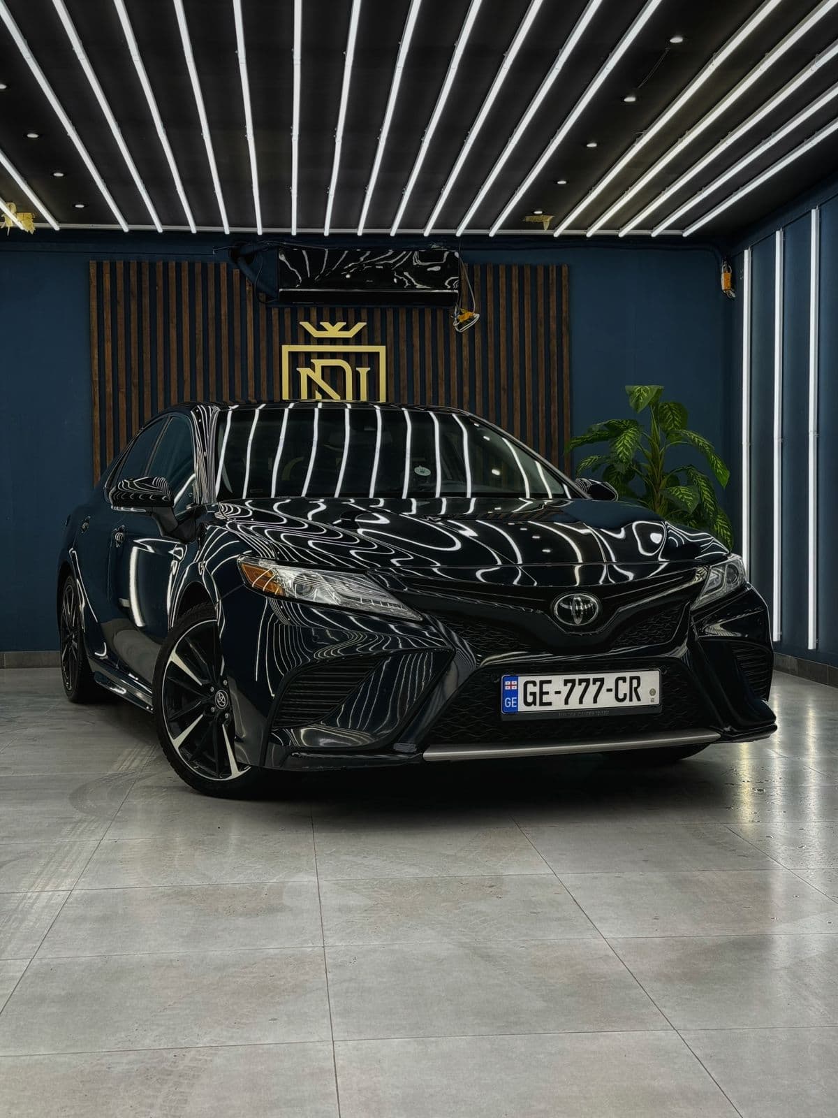 Toyota Camry Black